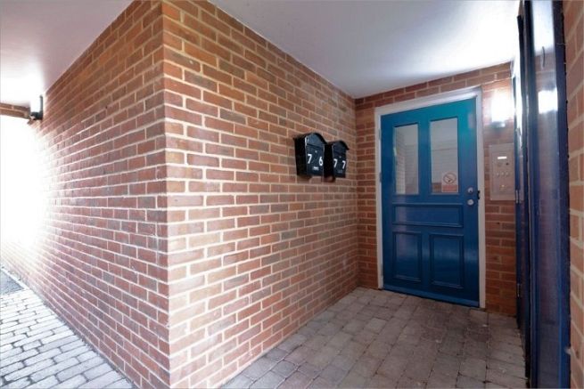 Flat 77 St Marys , Wantage 